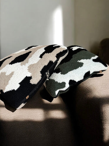 2 IN 1 Camo Throw Blanket & Pillow