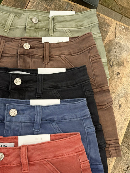 Classic Everyday Cargo Denim Shorts