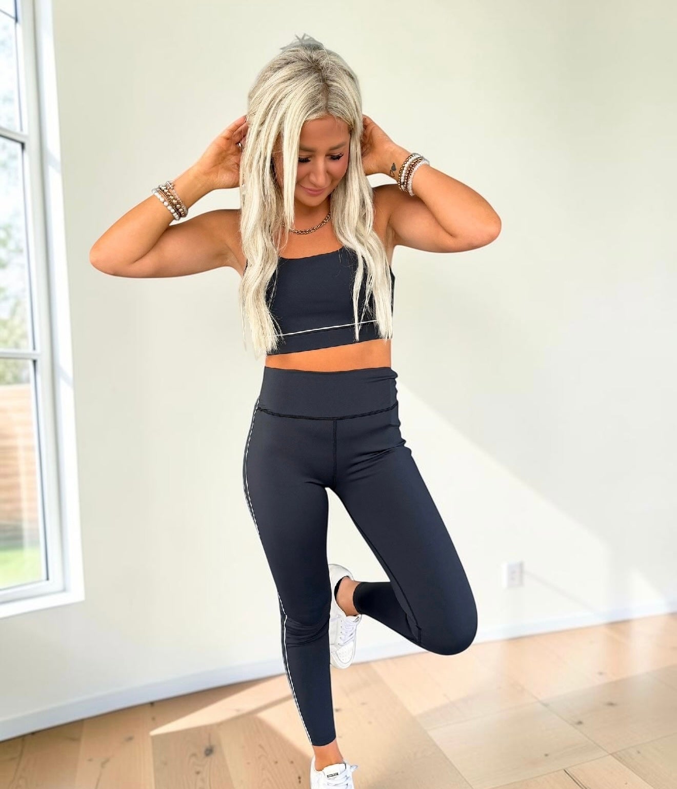 Contrast Align 2-Piece Active Set