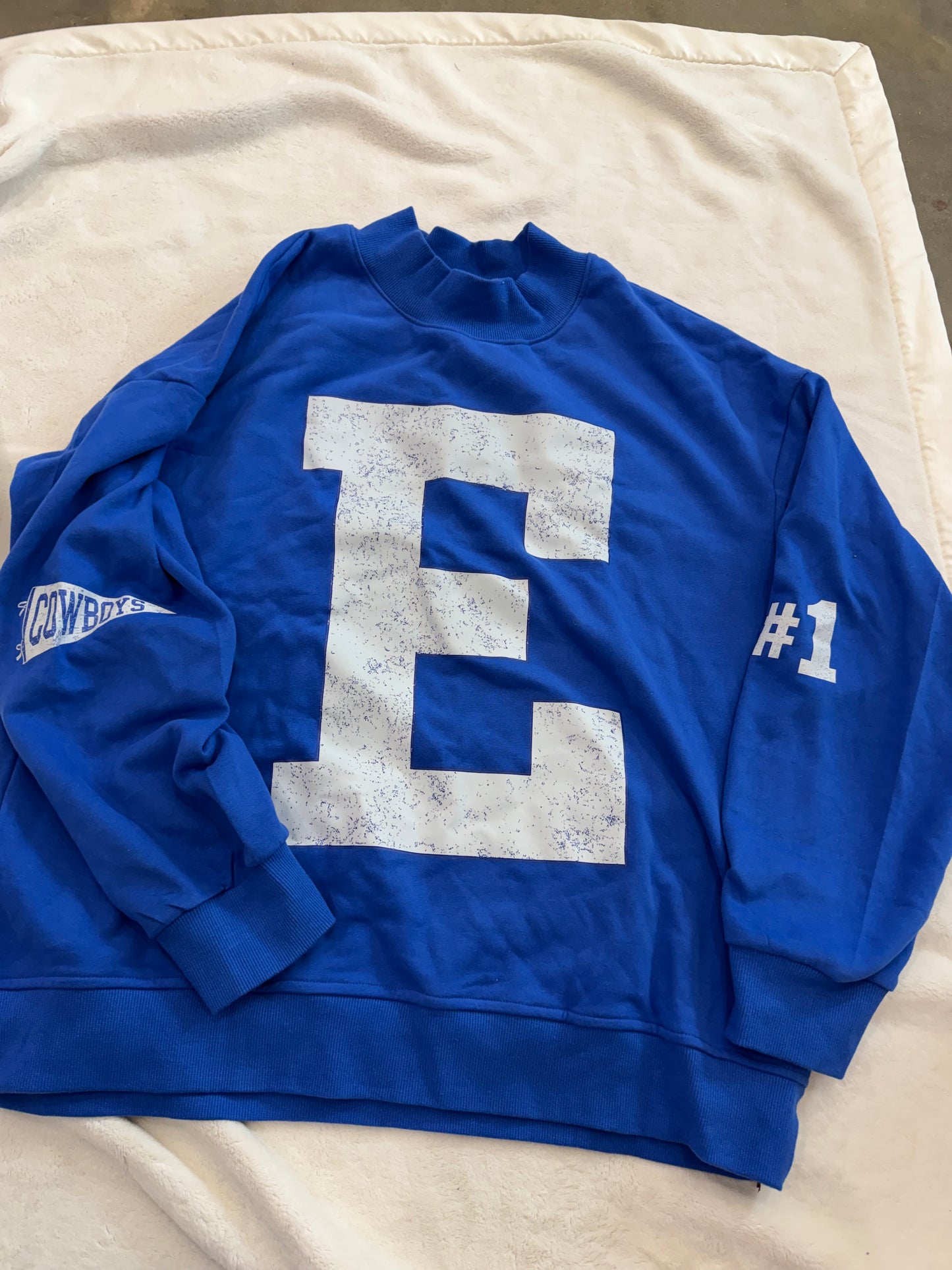 E Shirt Size Large