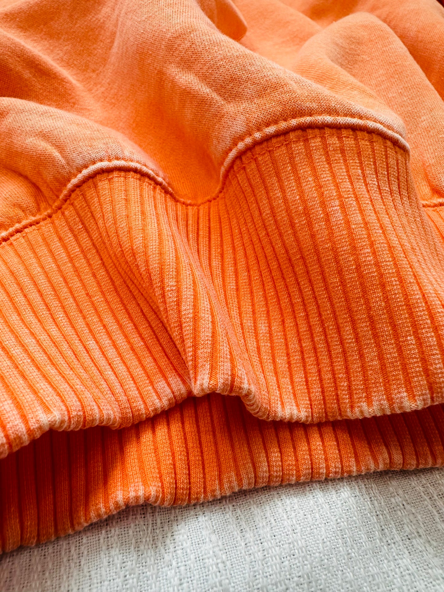 Back to the Basics Acid wash Pullover Tops'