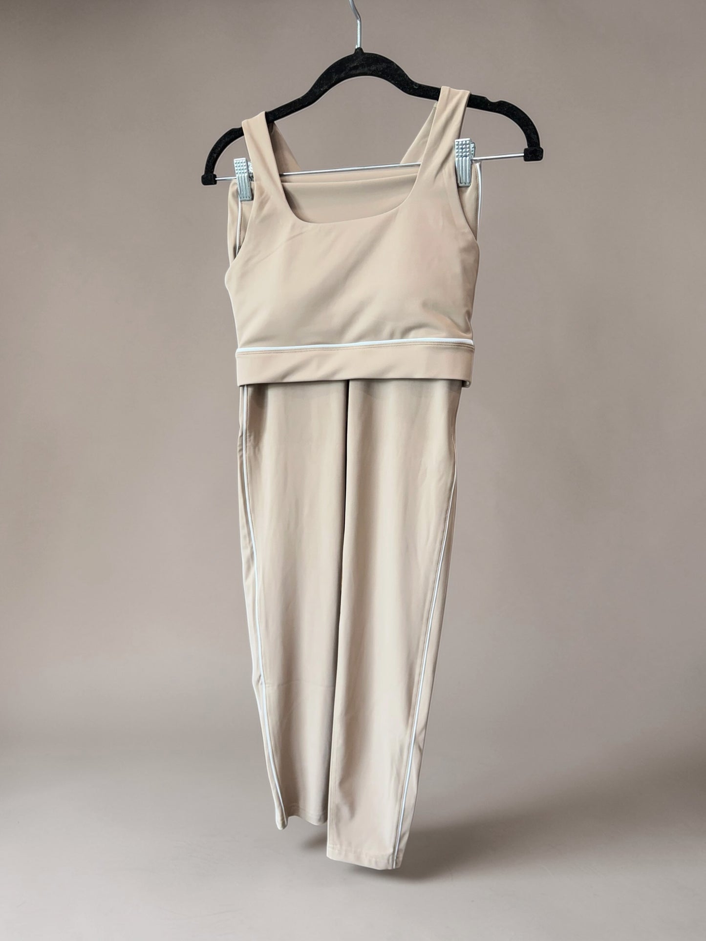 Contrast Align 2-Piece Active Set
