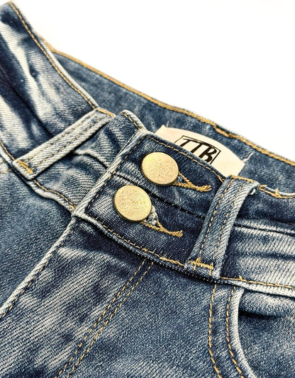 LIGHT WASH Elm Street Skinny Jeans