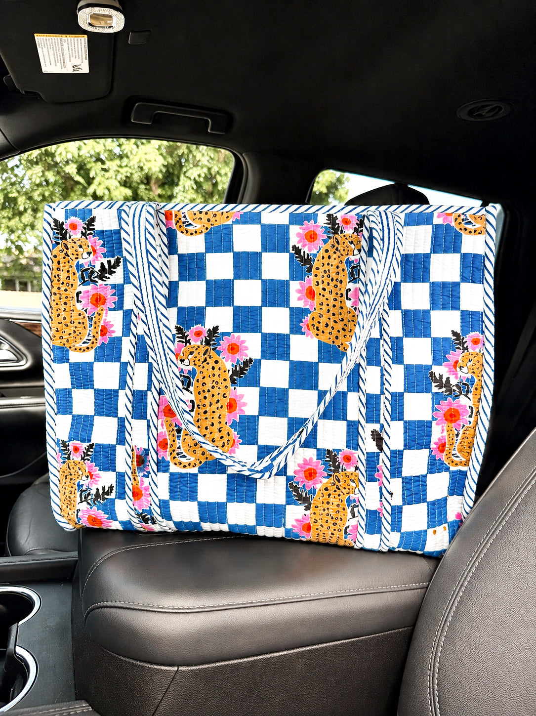 Trendy Wild Cat Quilted Tote Bag