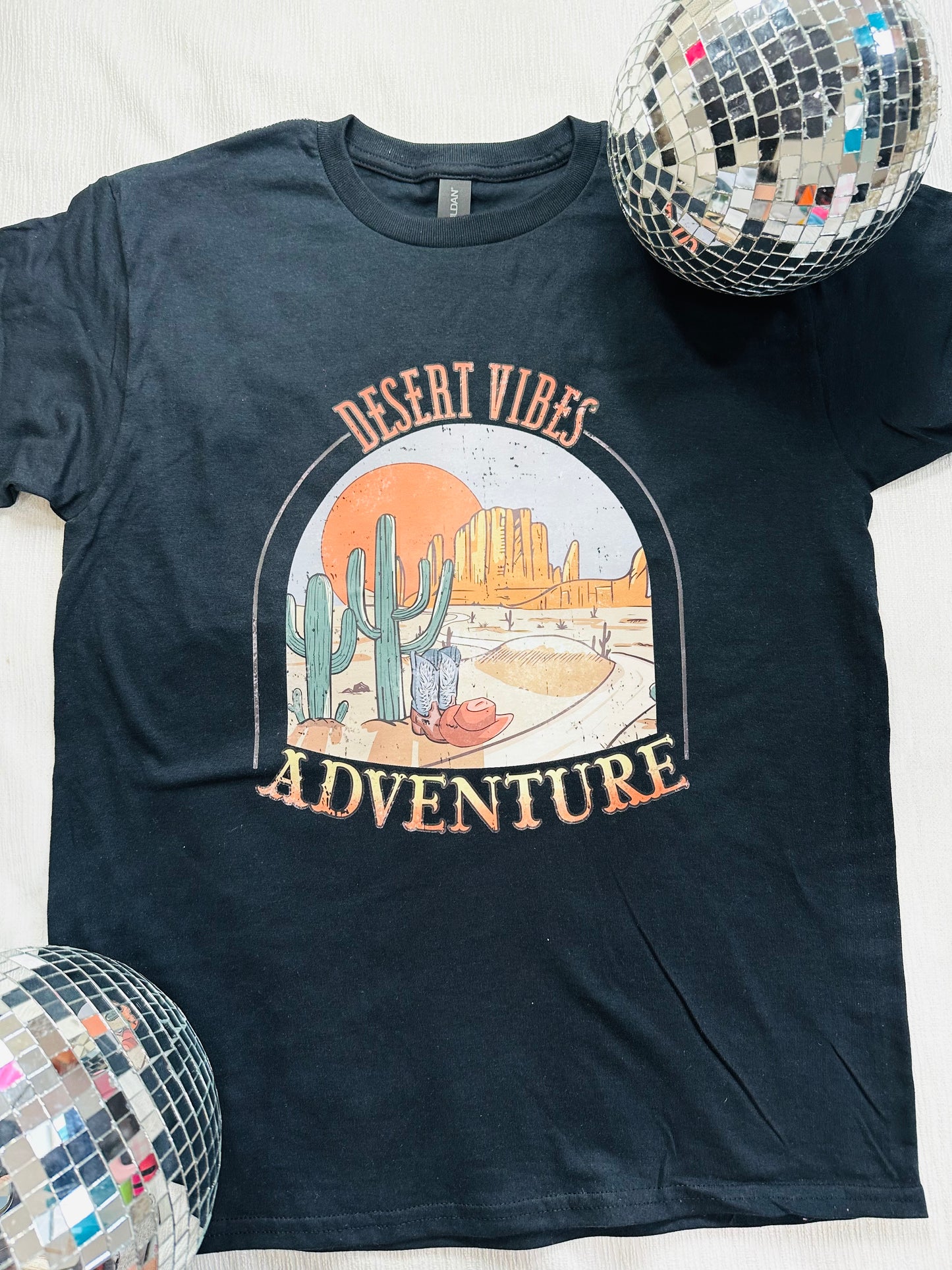 Desert Vibes Graphic Tee Size Youth XL