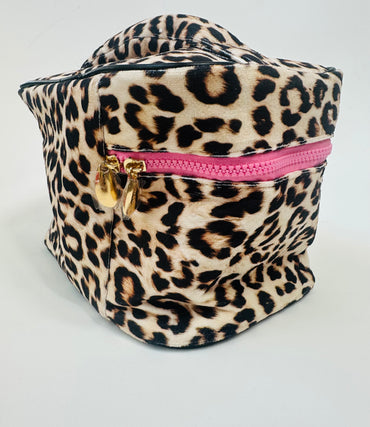 Wild things Leopard Make Up Bag