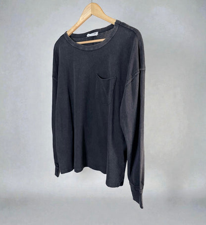 Everyday Essentials Long Sleeve Pocket Tee