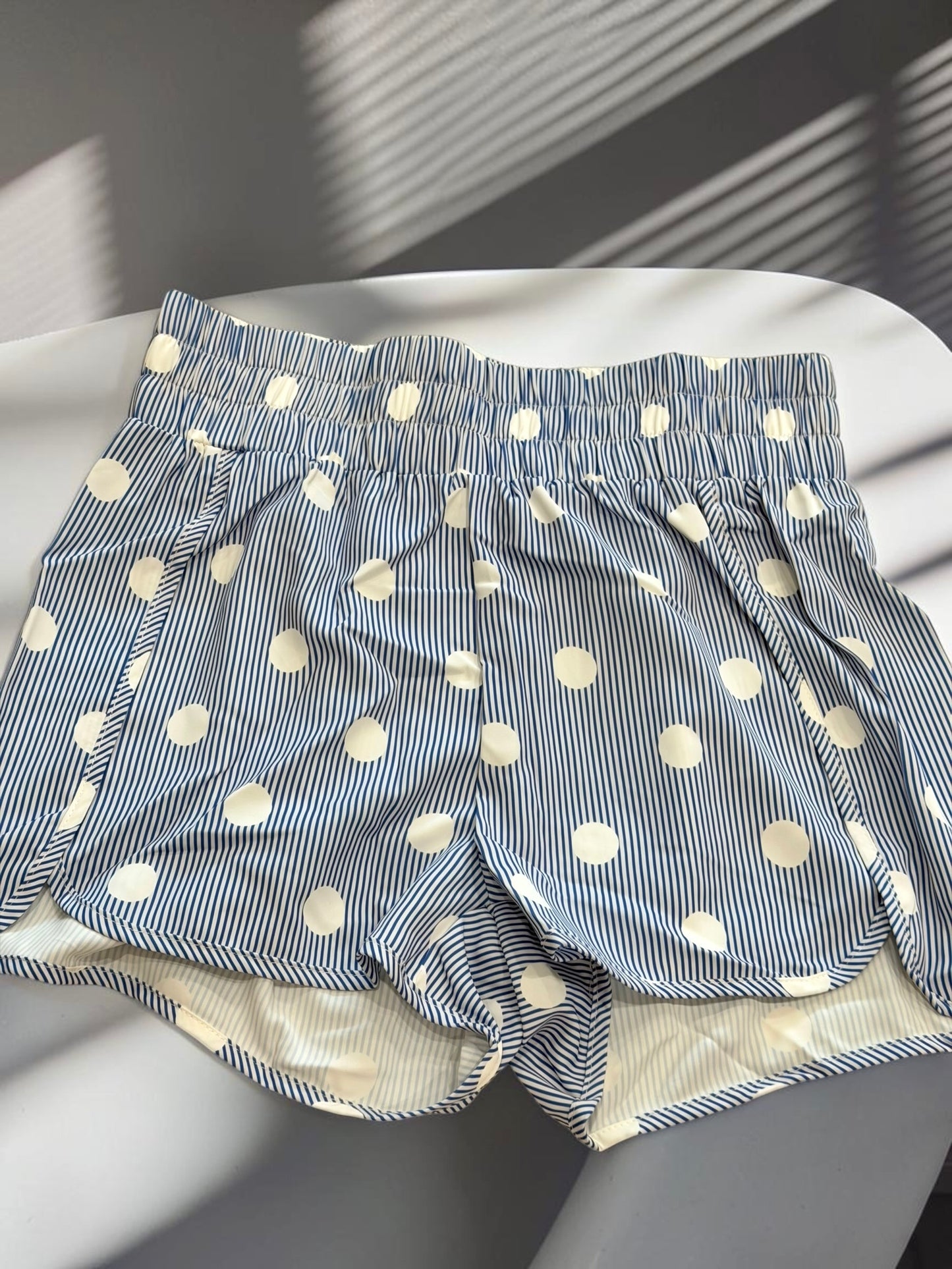 Bubble Dot Active Shorts