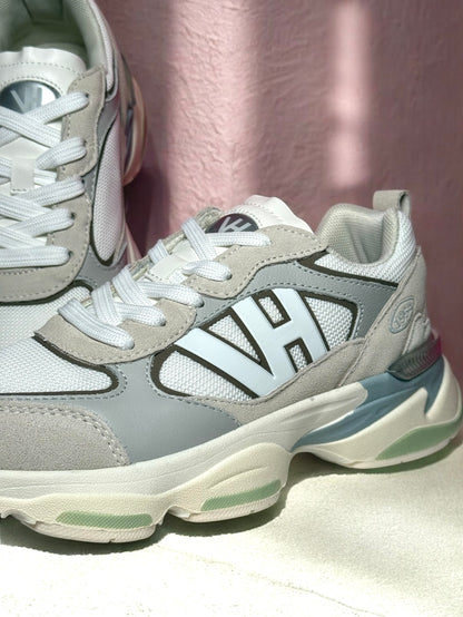 Dash Grey Pop Running Sneakers