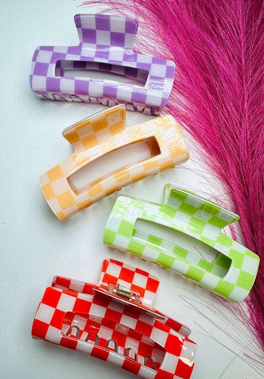 Checkered Print Mega Hold Claw Clip