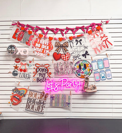 LIVE Mystery CREWNECK Pick & Press Graphic