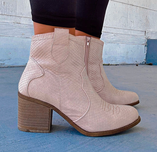 Blushing Babe Bootie shoes go